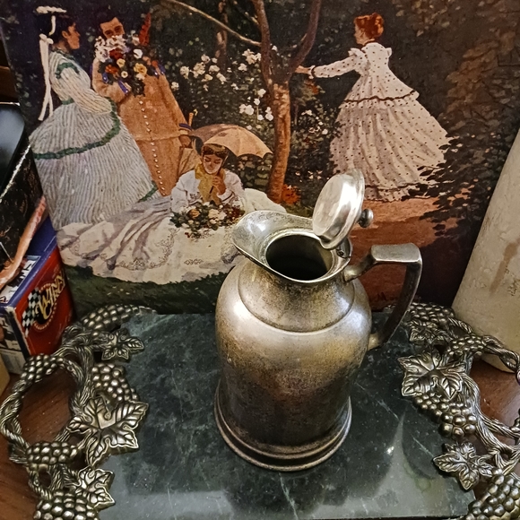 🇺🇲Antique Server Grand Silver Co.Wear Brite Nickel Silver Pitcher,Gift!🛍 - Picture 12 of 16